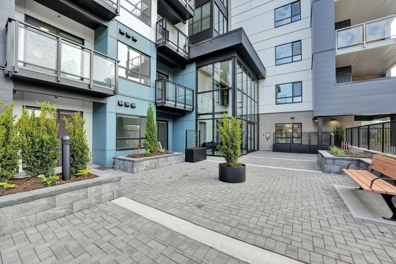 Property Photo: 33886 Pine Street 118 BC V0V 0V0