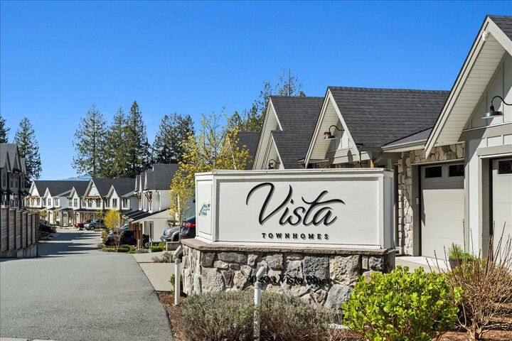 Property Photo:  47203 Vista Place 3  BC V2R 0R9 