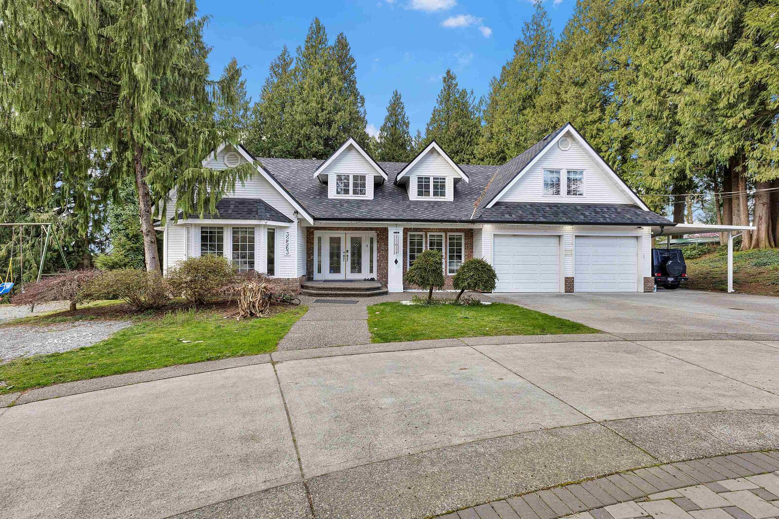 Property Photo: 32563 Verdon Way BC V2T 7Y3