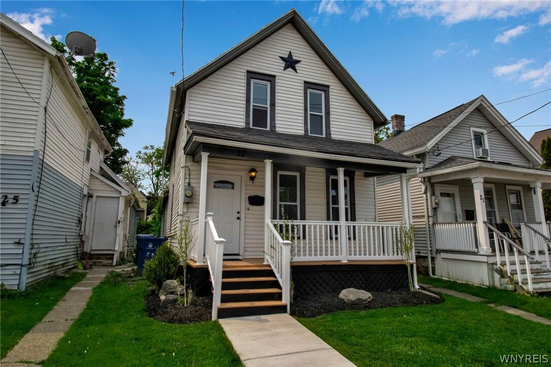 Property Photo:  23 Pooley Place  NY 14213 