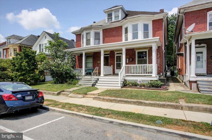 Property Photo: 823 Mulberry Avenue MD 21742