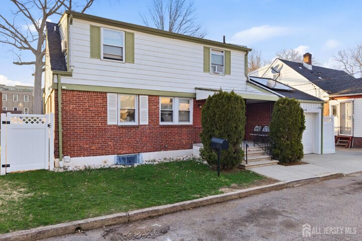 Property Photo:  1490 Champlin Square  NJ 07666 