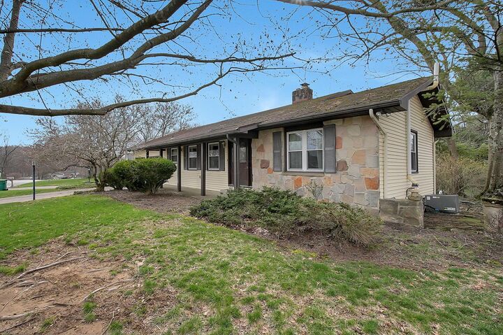 Property Photo:  1661 Stonewall Drive  OH 43055 