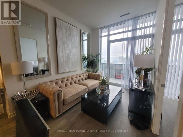 Property Photo:  55 Cooper Street Ph112  ON M5E 0G1 