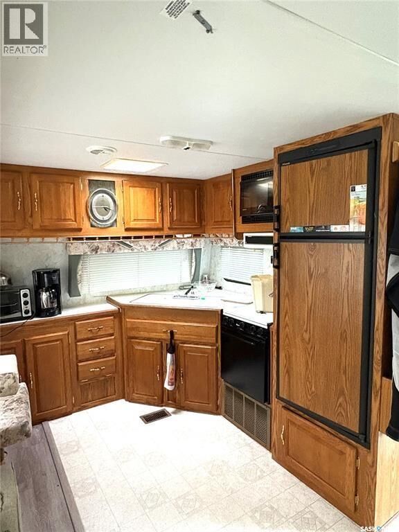 Property Photo:  91 Poplar Beach  SK S0K 4P0 