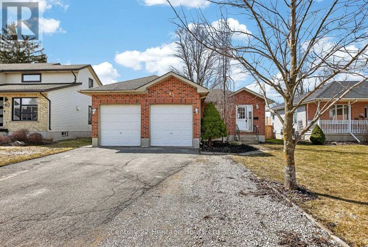 Property Photo:  42 Eleanor Street  ON N0K 1N0 