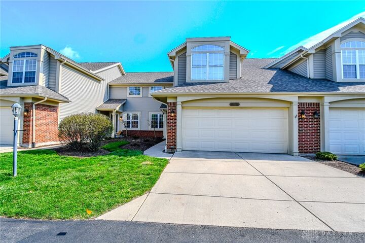 Property Photo: 3915 E Summit Ridge Drive OH 45430