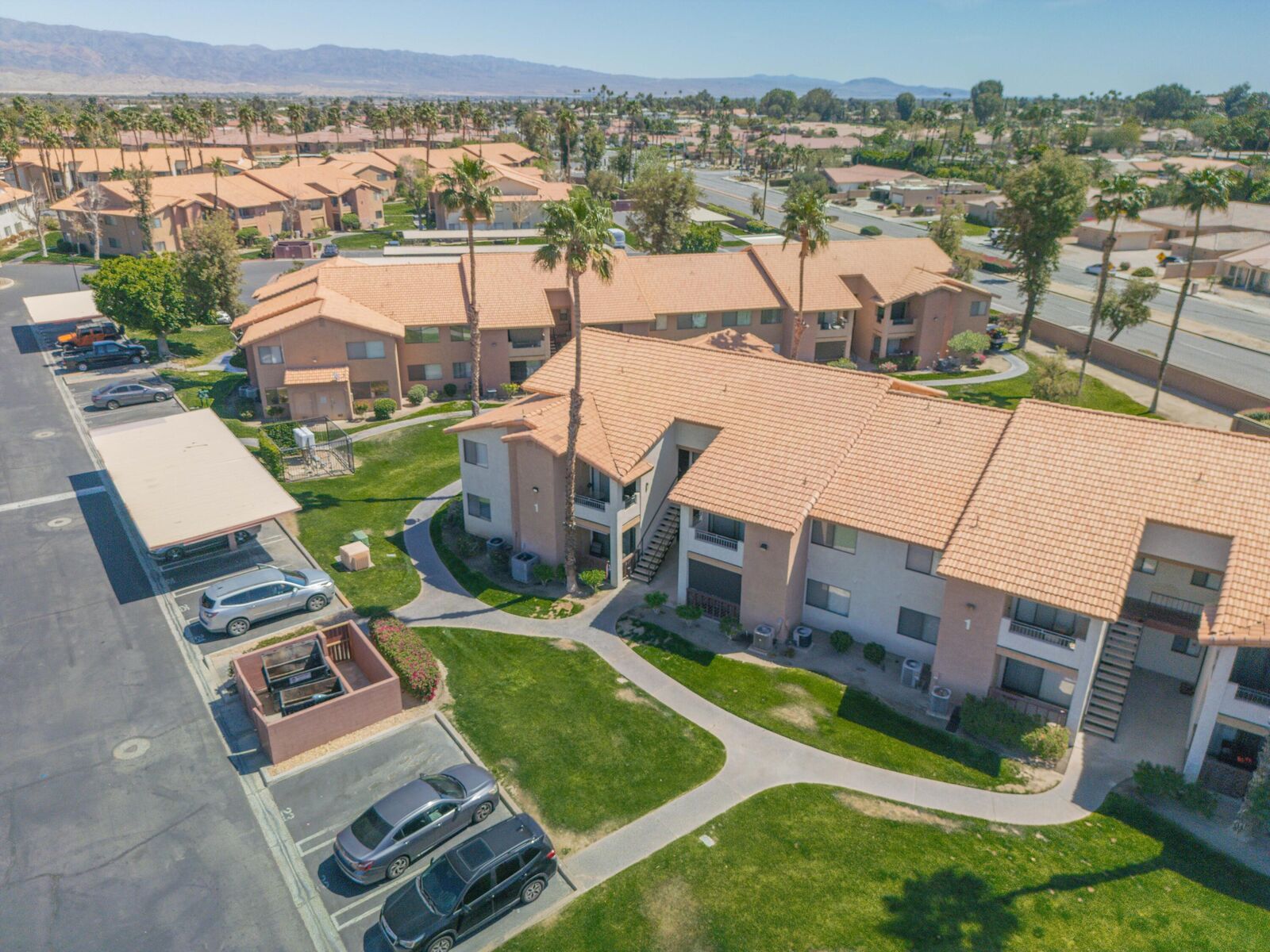 Property Photo:  78650 Avenue 42 101  CA 92203 