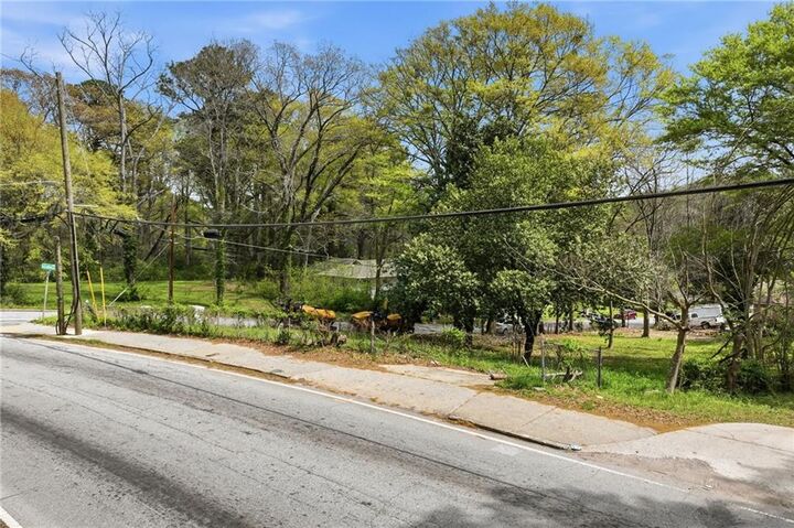 Property Photo:  263 W Lake Avenue NW  GA 30314 