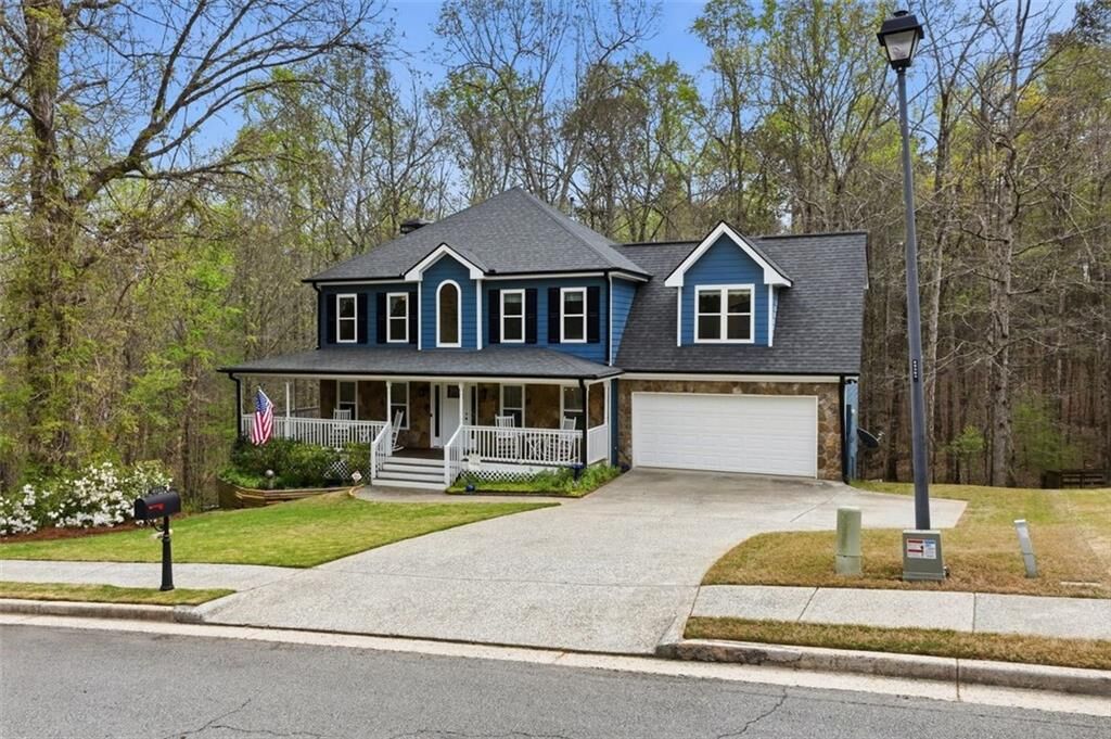 Property Photo: 4543 Mulberry Fields Lane GA 30011