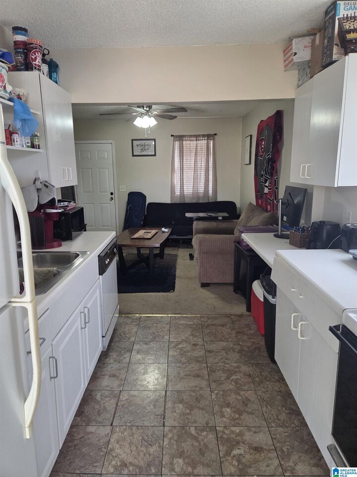 Property Photo:  901 Hargrove Road 7A  AL 35401 