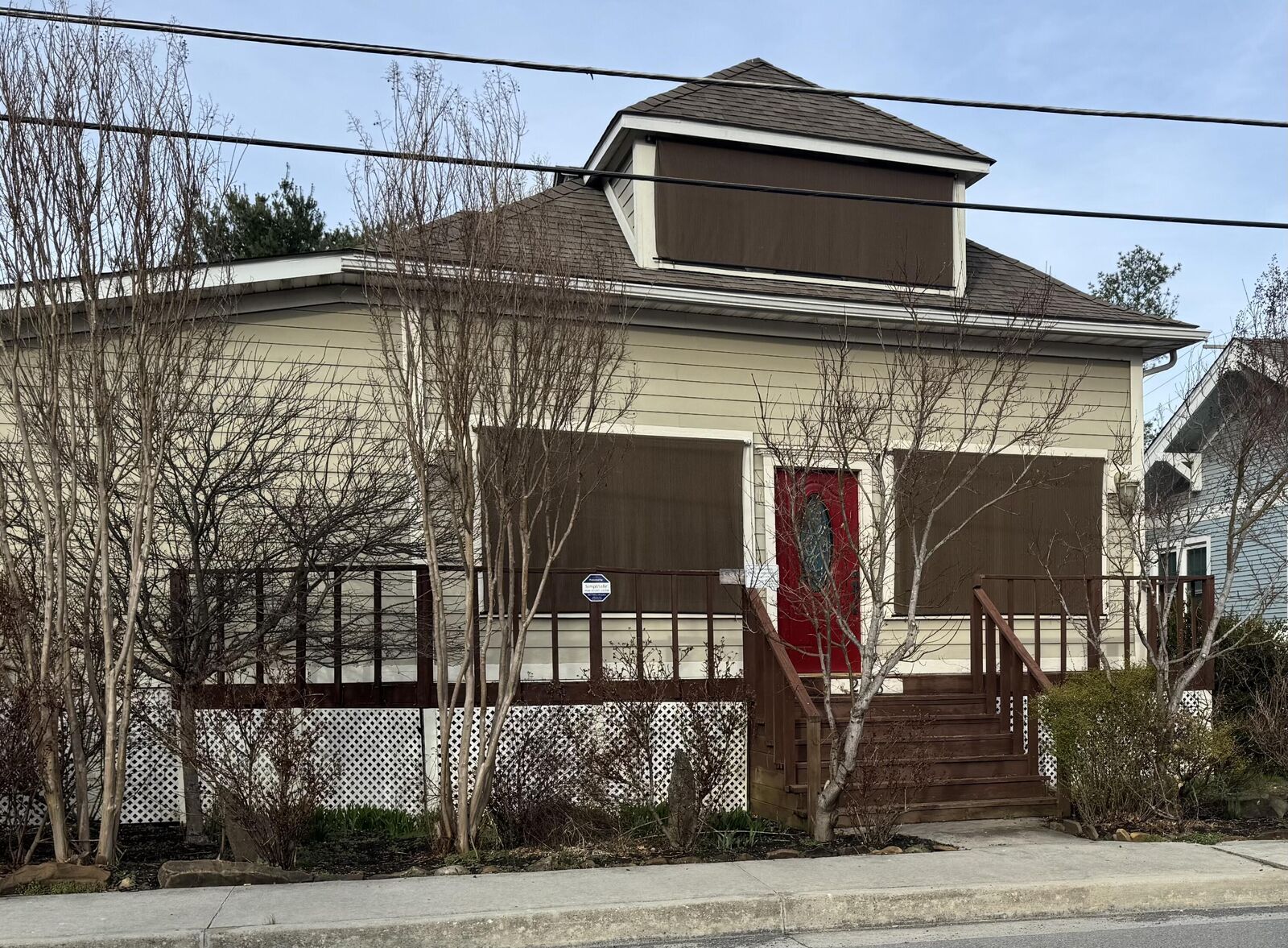 Property Photo:  228 Greenbrier Avenue  WV 24986 