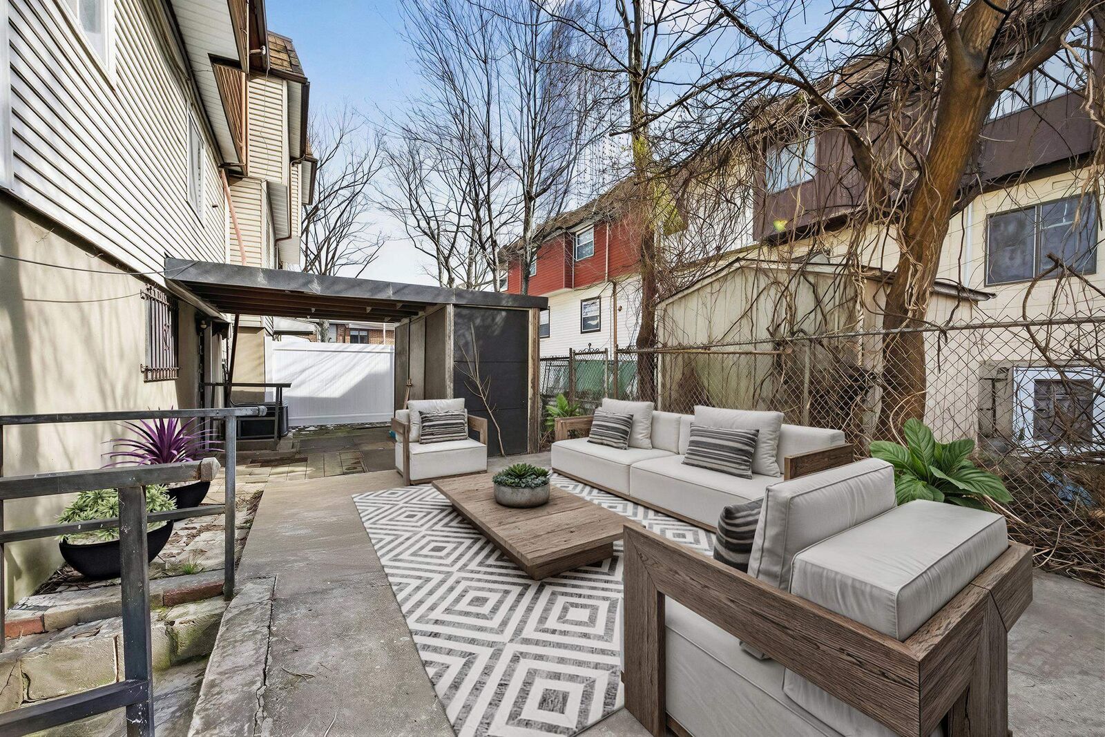 Property Photo:  14 Laurel Ct  NJ 07302 