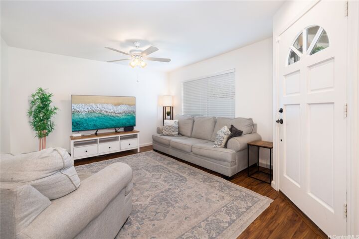 Property Photo:  91-2093 Kaioli Street 1702  HI 96706 