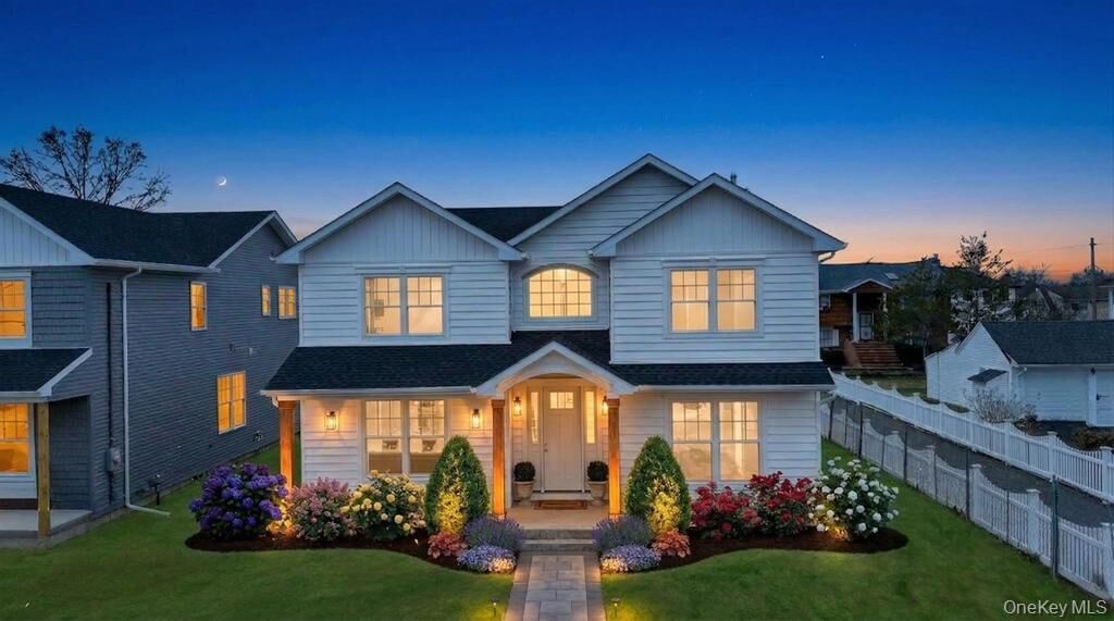 Property Photo: 89 West Avenue NY 11801
