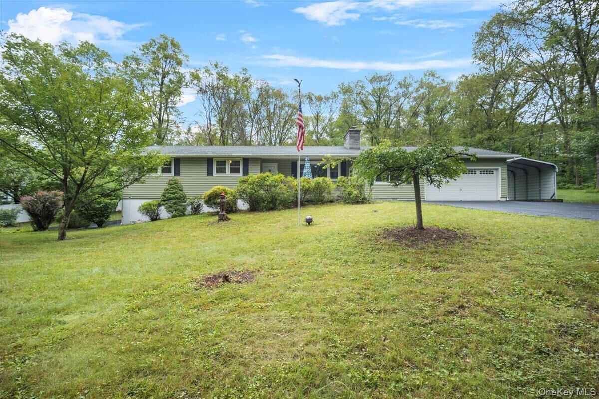 Property Photo:  7 Hujay Terrace  NY 12590 