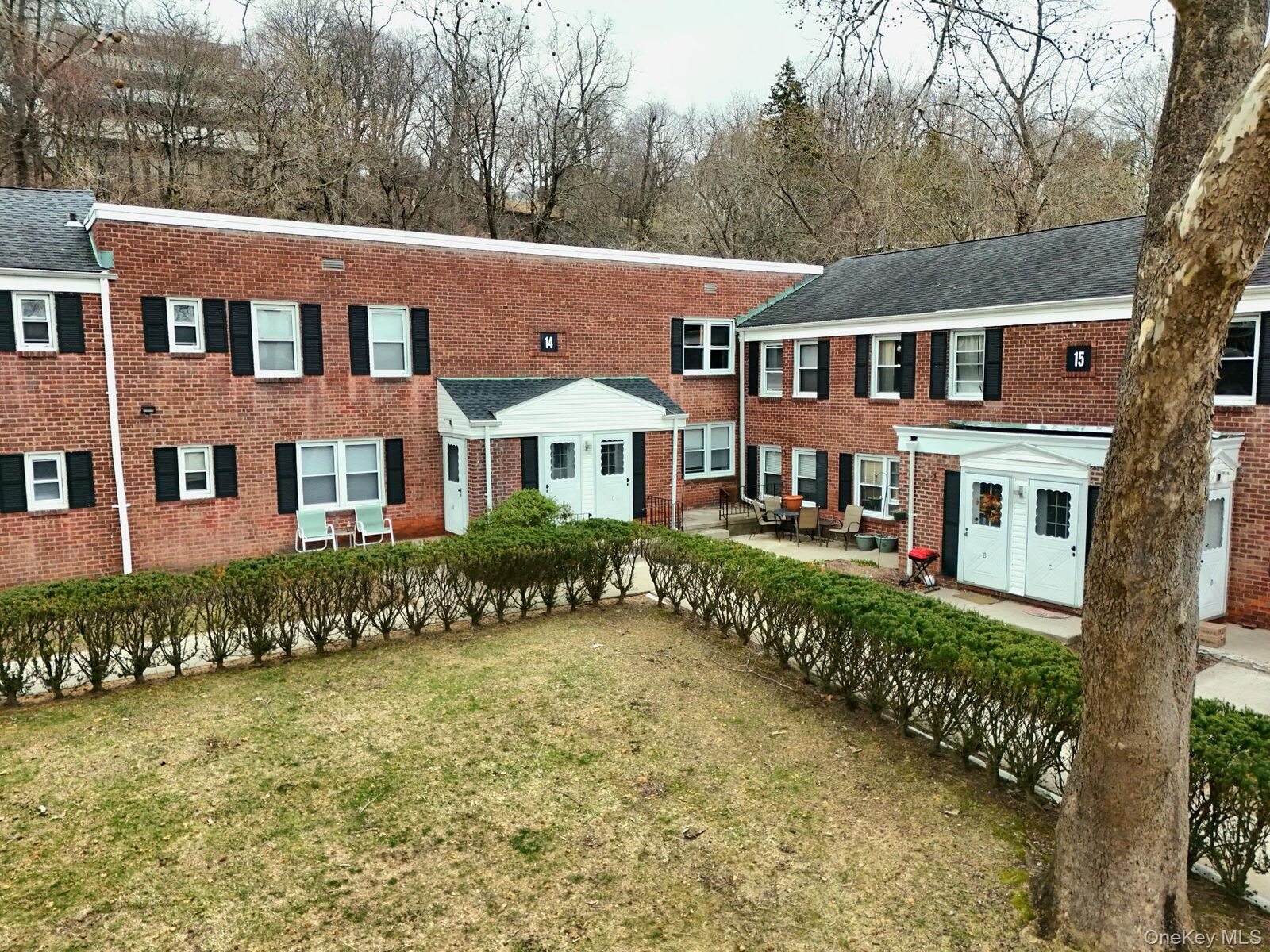 Property Photo:  120 N Broadway 14D  NY 10533 