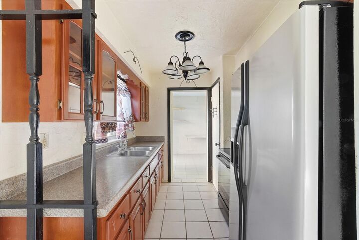 Property Photo:  800 Orange Grove Drive  FL 32701 