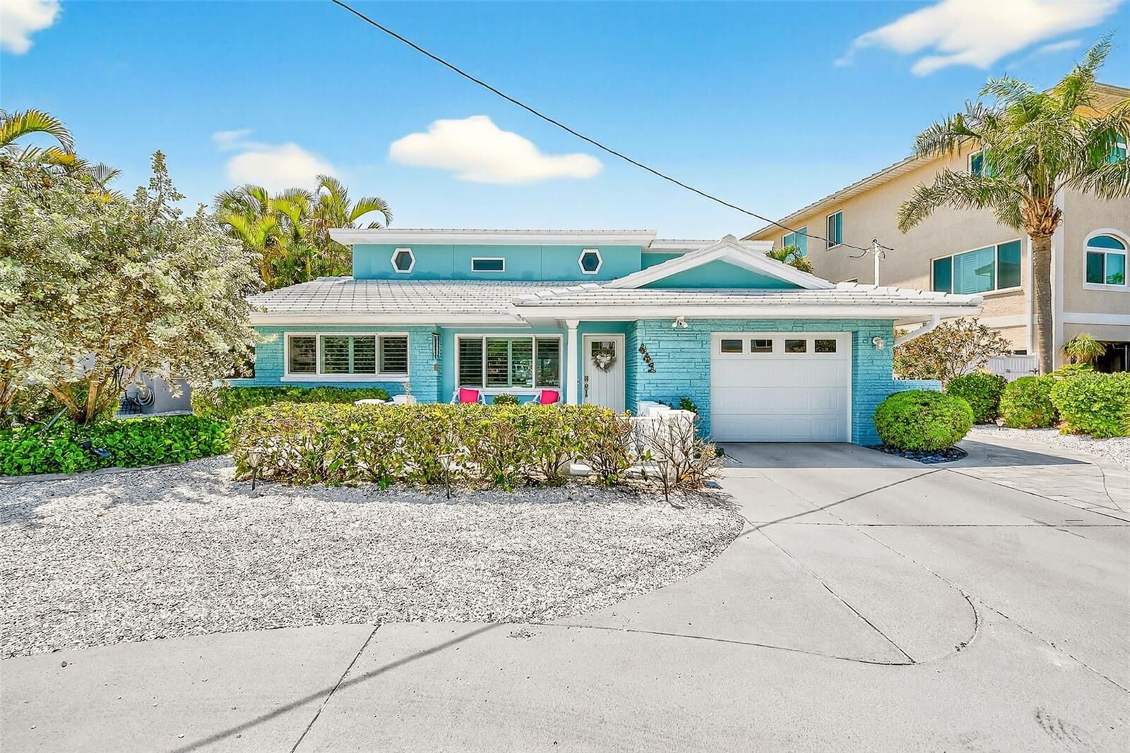 Property Photo:  441 Harbor Drive S  FL 33785 