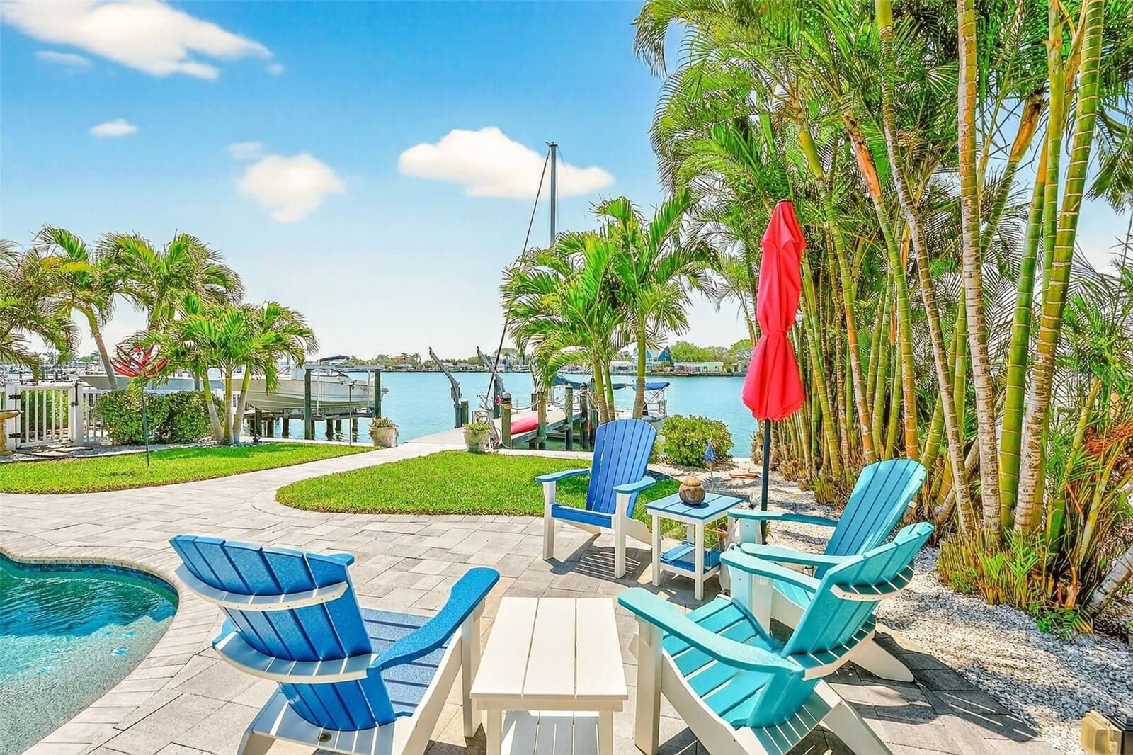 Property Photo:  441 Harbor Drive S  FL 33785 
