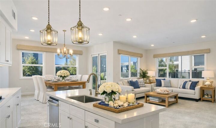 Property Photo:  121 Baluster  CA 92618 