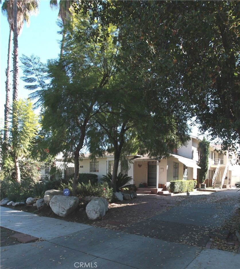 Property Photo:  418 Allen  CA 91201 