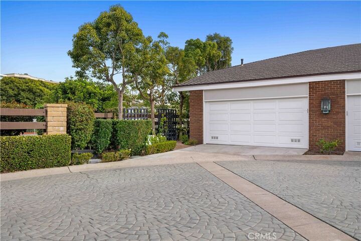 Property Photo:  1030 Bayside Cove 702  CA 92660 