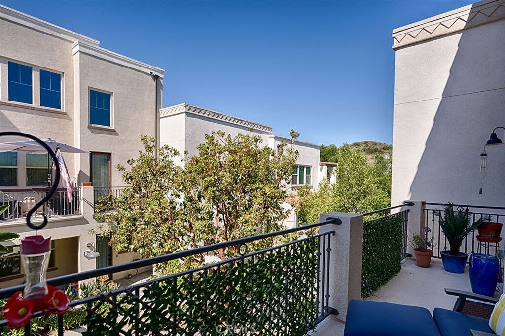 Property Photo: 21 Higo CA 92694