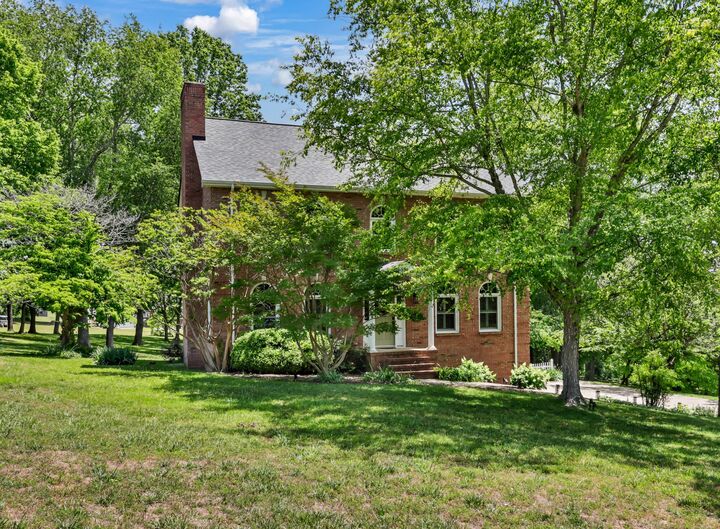 Property Photo:  930 Doe Run Ct  TN 37010 