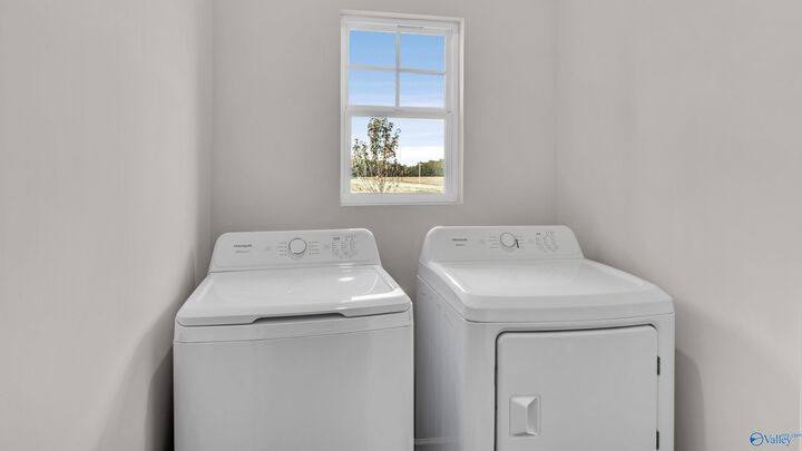 Property Photo:  3288 Cool Springs Avenue SW  AL 35756 