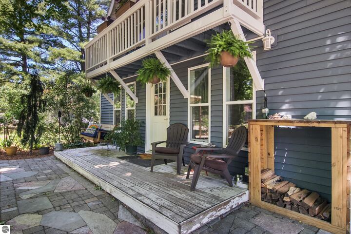 Property Photo:  6033 Aarwood Road  MI 49676 