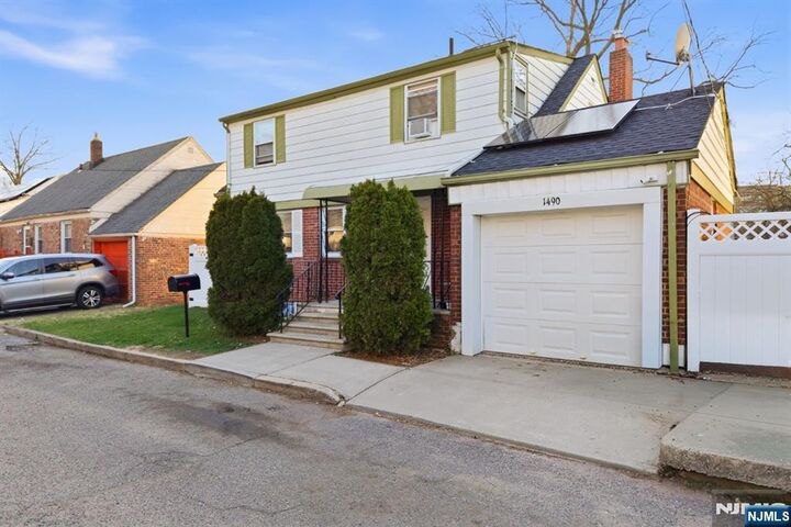 Property Photo:  1490 Champlain Square  NJ 07666 