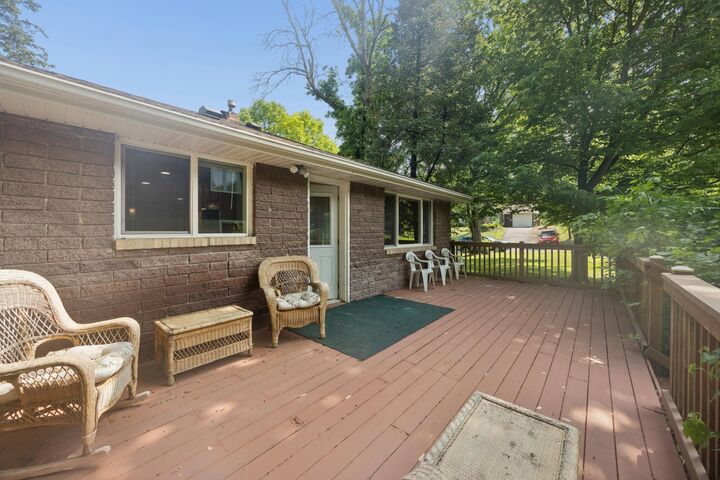 Property Photo: 1425 Orkla Drive MN 55427