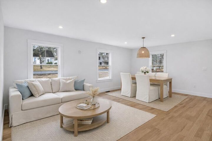 Property Photo:  255 Epanow Rd  MA 02642 