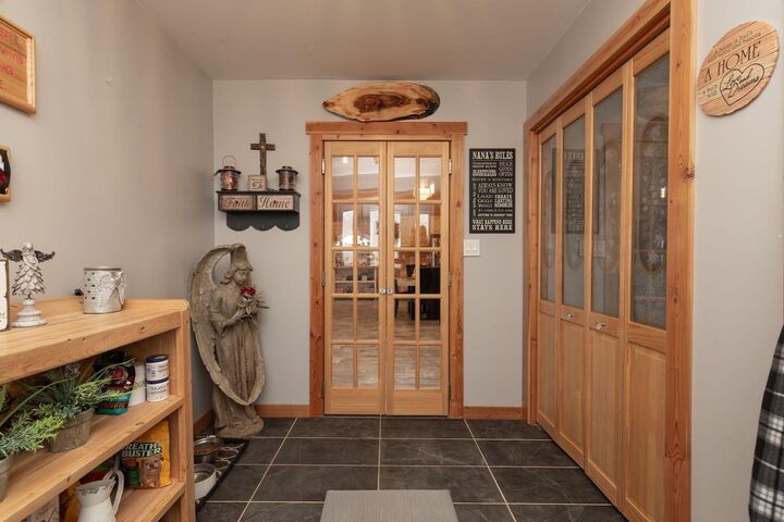 Property Photo: 51 N 2 Street E AB T0L 1E0