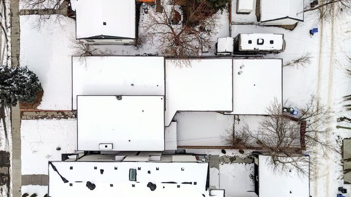 Property Photo:  1708 29 Street SW  AB T3C 1M4 