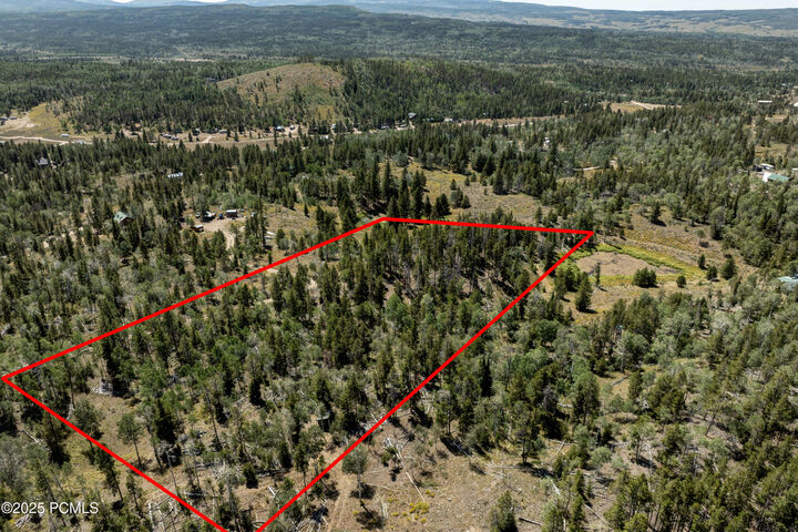 Property Photo: 5559 Forest Drive UT 84036