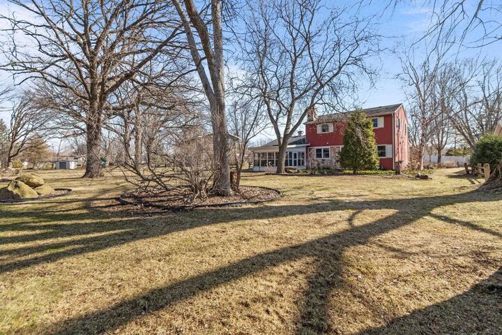 Property Photo:  1645 Crestview Drive  WI 54904 