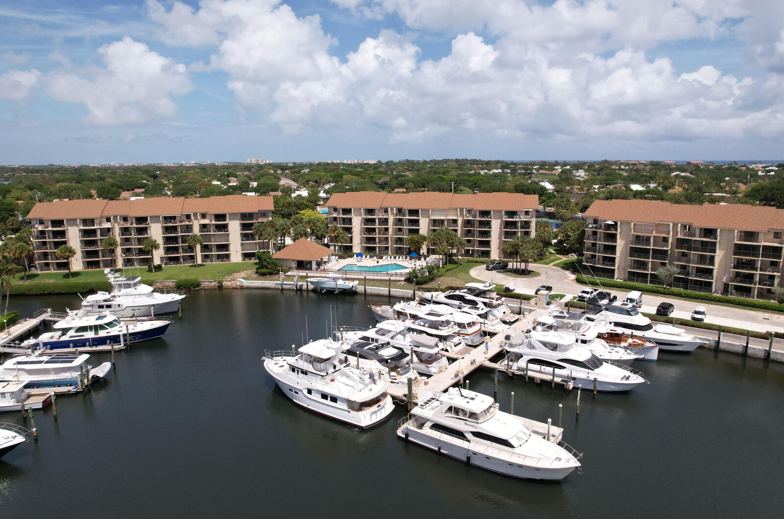 Property Photo: 1501 Marina Isle Way 501 FL 33477