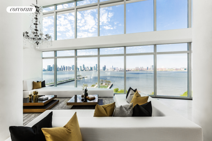 Property Photo:  176 Perry Street 10S  NY 10014 