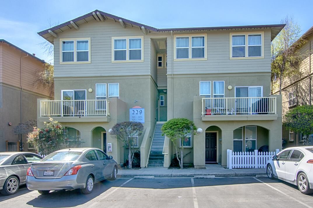 Property Photo:  229 Pacifica Boulevard 104  CA 95076 