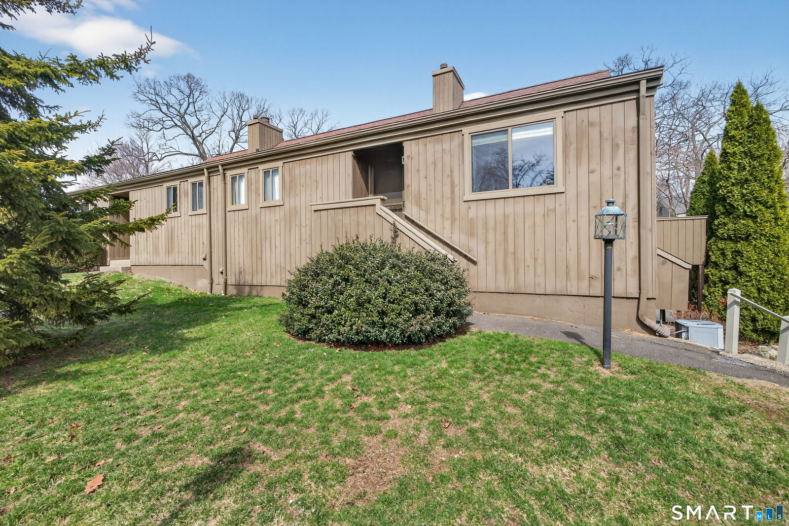 Property Photo: 196 Apache Lane A CT 06614