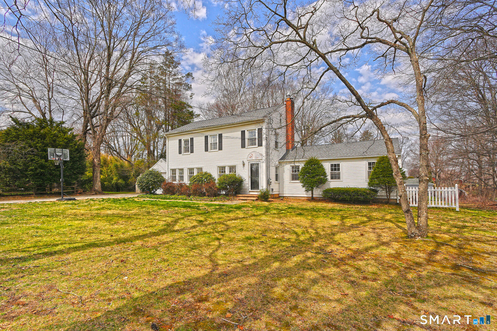 Property Photo:  167 Porter Lane  CT 06477 