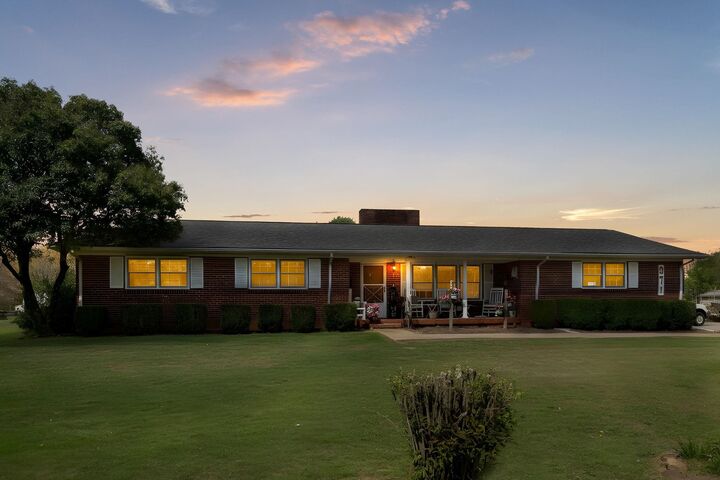 Property Photo:  971 Iron Bridge Rd Road  SC 29330 