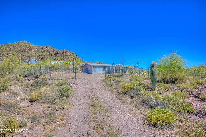 Property Photo:  6425 S Speaks Trail  AZ 85746 