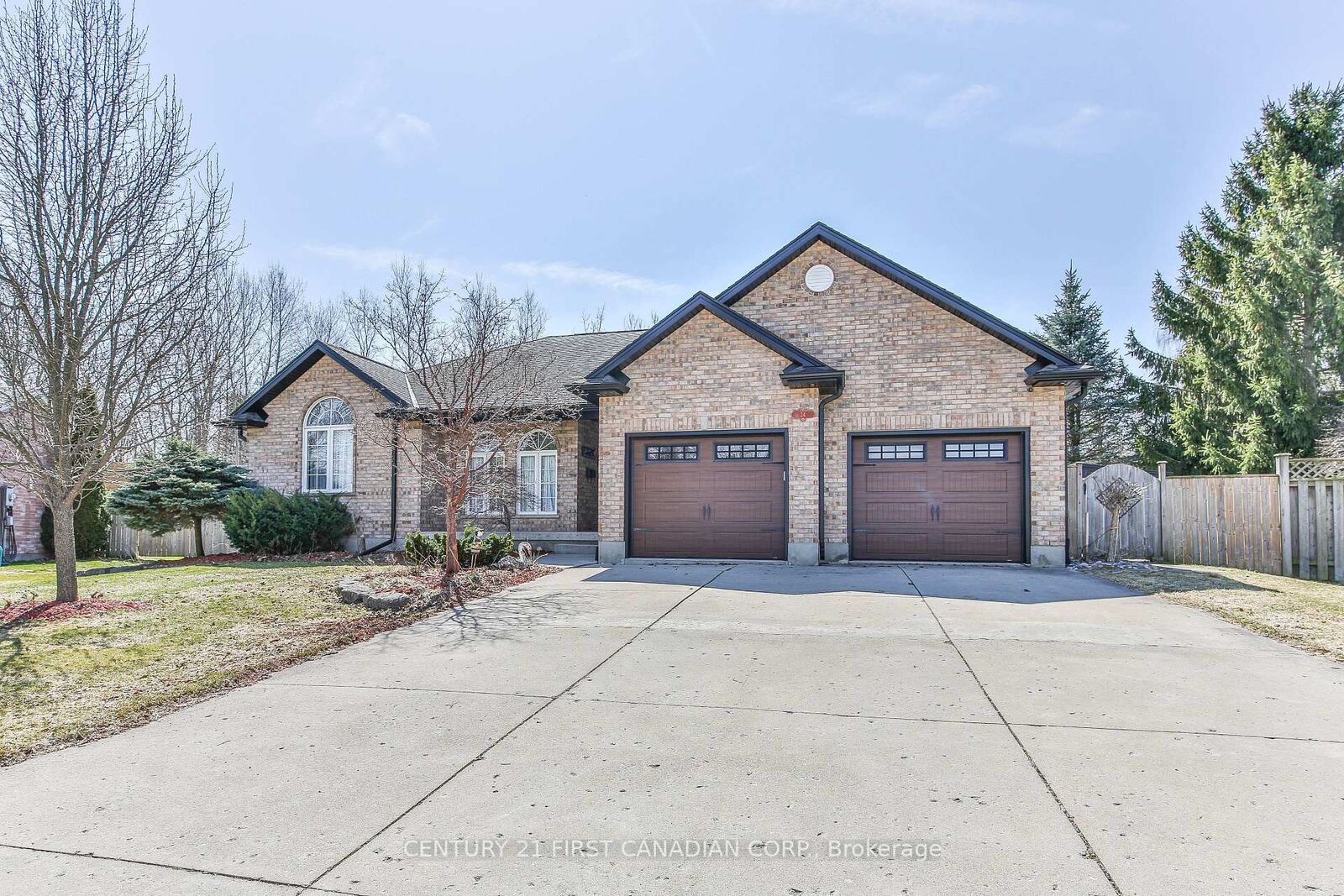 Property Photo:  24 Linwood Drive  ON N0L 1G1 