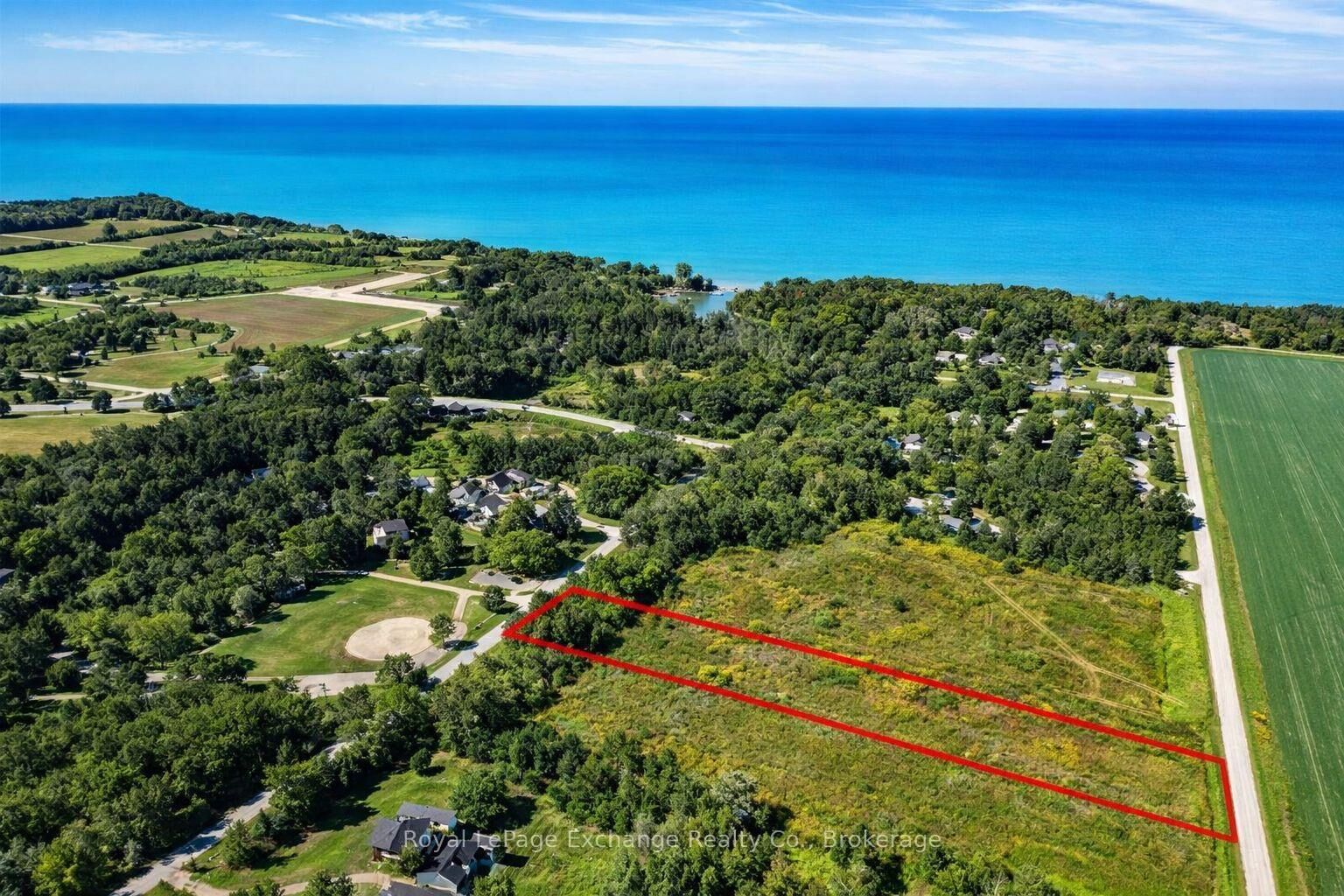 Property Photo:  64 North Street  ON N7A 3X9 