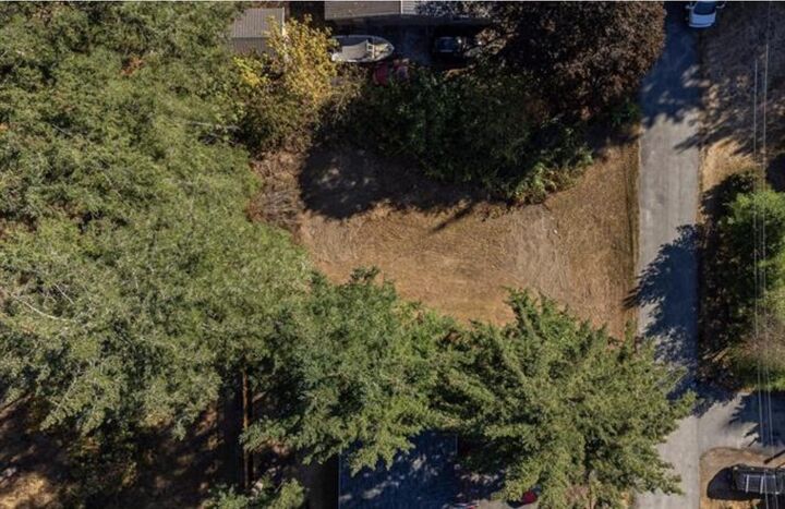 Property Photo: 45981 Linzey Road BC V2R 5A8