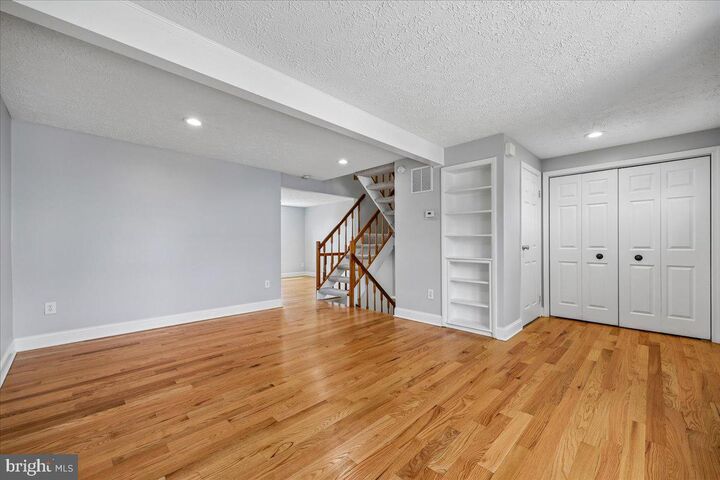 Property Photo:  25615 Coltrane Drive  MD 20872 