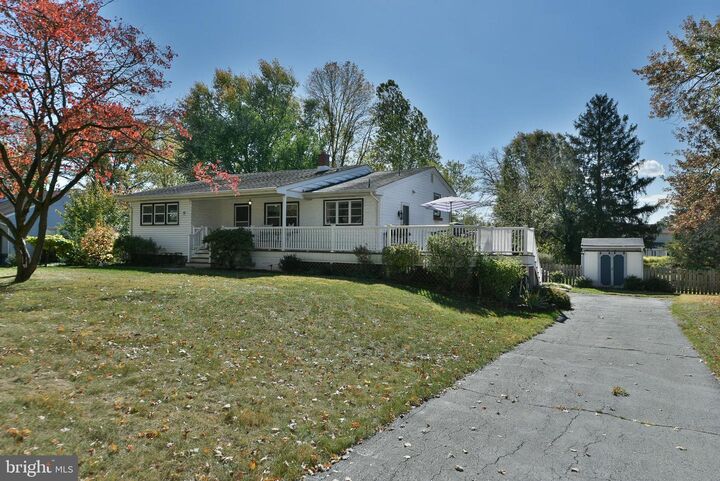 Property Photo:  11 Metekunk Drive  NJ 08638 